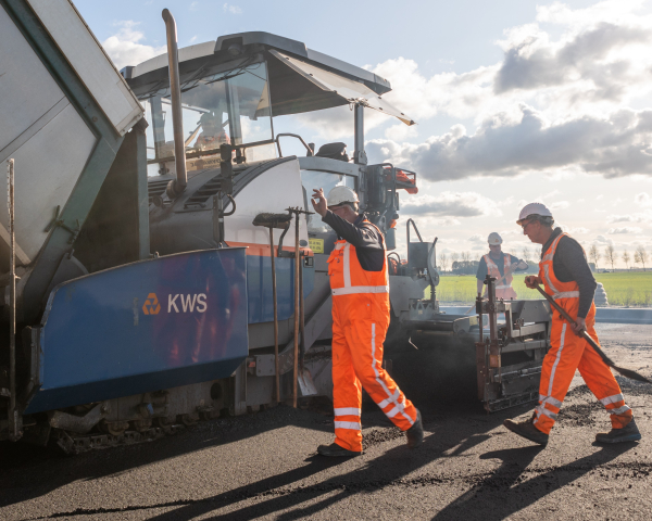 20191029-Asfalteren-100-HERA-STP-Hoofddorp-007-025 - 2.jpg