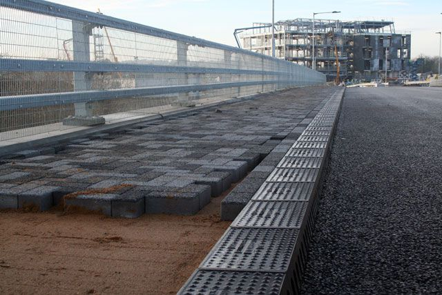 Waterside Campus 2.jpg